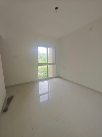 Room in 2 BHK Apartment at Moreshwar 19 East, Nerul – for Sale