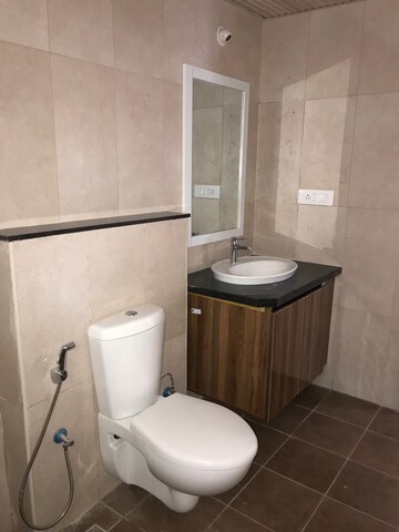 Bathroom in 3.5 BHK Apartment at Prestige North Point, Kammanahalli – for Sale