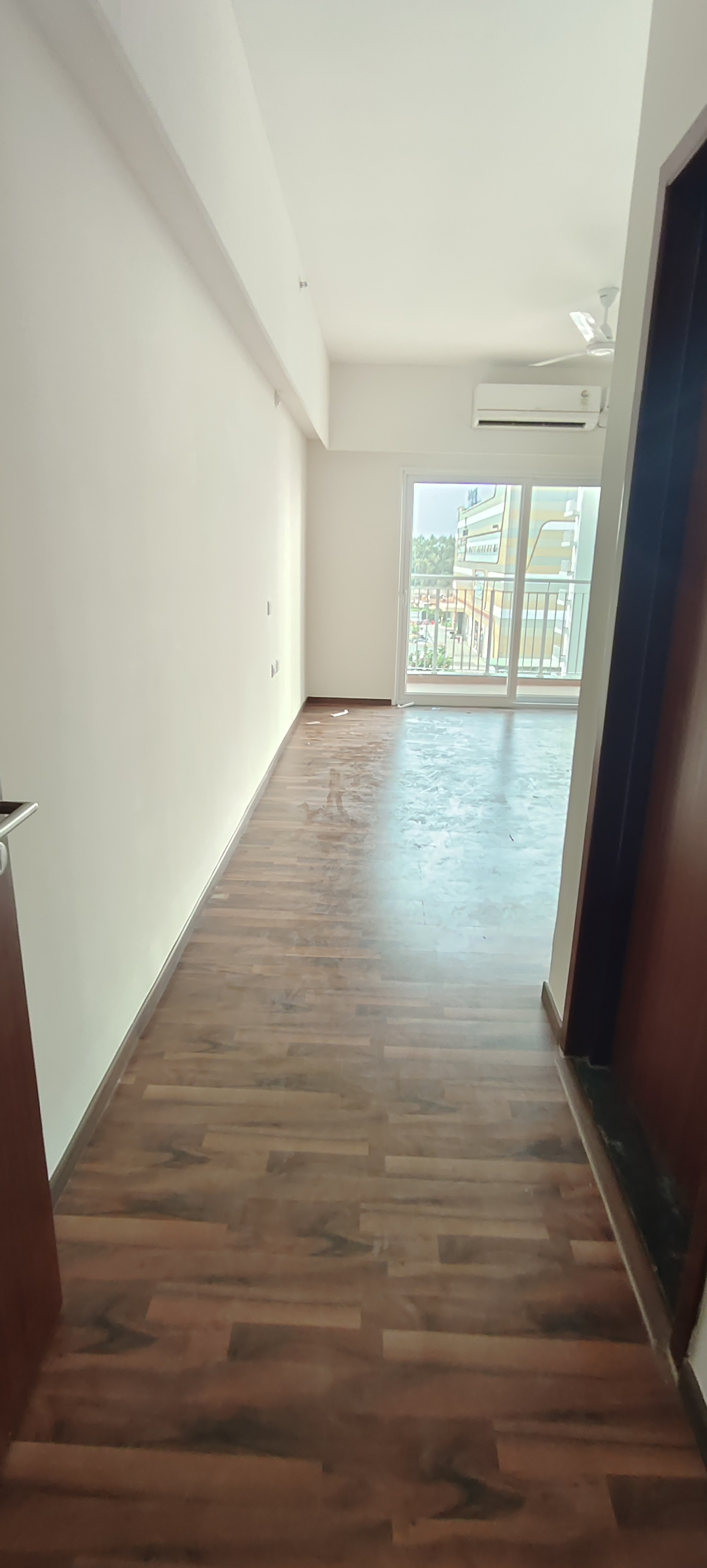 4 BHK + Servant Room Apartment For Rent in LnT Raintree Boulevard