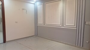 Room in 3 BHK Builder Floor at Palam Colony – for Sale