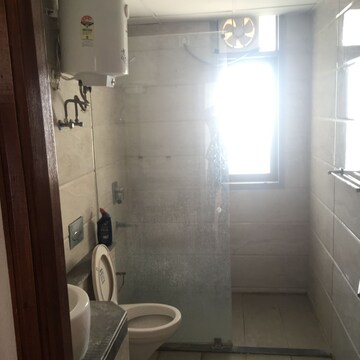 Bathroom in 3 BHK Apartment at Jaypee Greens Kalypso Court, Sector 127 – for Rent