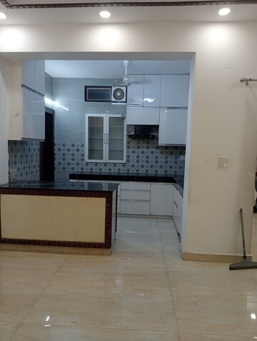 Kitchen in 3 BHK Apartment at Arun Vihar Sector 37, Sector 37 – for Rent