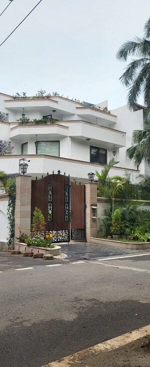 6+ BHK Villa For Sale in Jor Bagh