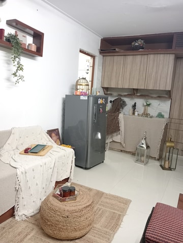 Living Room in 1.5 BHK Apartment at Church View Apartments, Sector 29 – for Rent