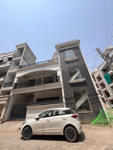 3 BHK Independent House – Exterior View View at Raglan Gulmohar City, Central Derabassi - for Rent