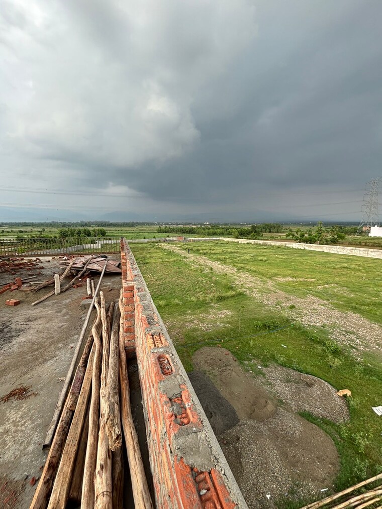 undefined, shimla bypass road  150 Sq.Yd. Plot In Shimla Bypass Road Dehradun 8916330