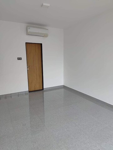 Master Bedroom in 3 BHK Apartment at Marvel Piazza, Koregaon Park – for Rent