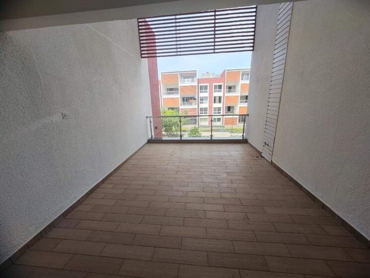 Terrace, marvel-piazza 3 Bedroom 1594 Sq.Ft. Apartment In Koregaon Park Pune 8916371