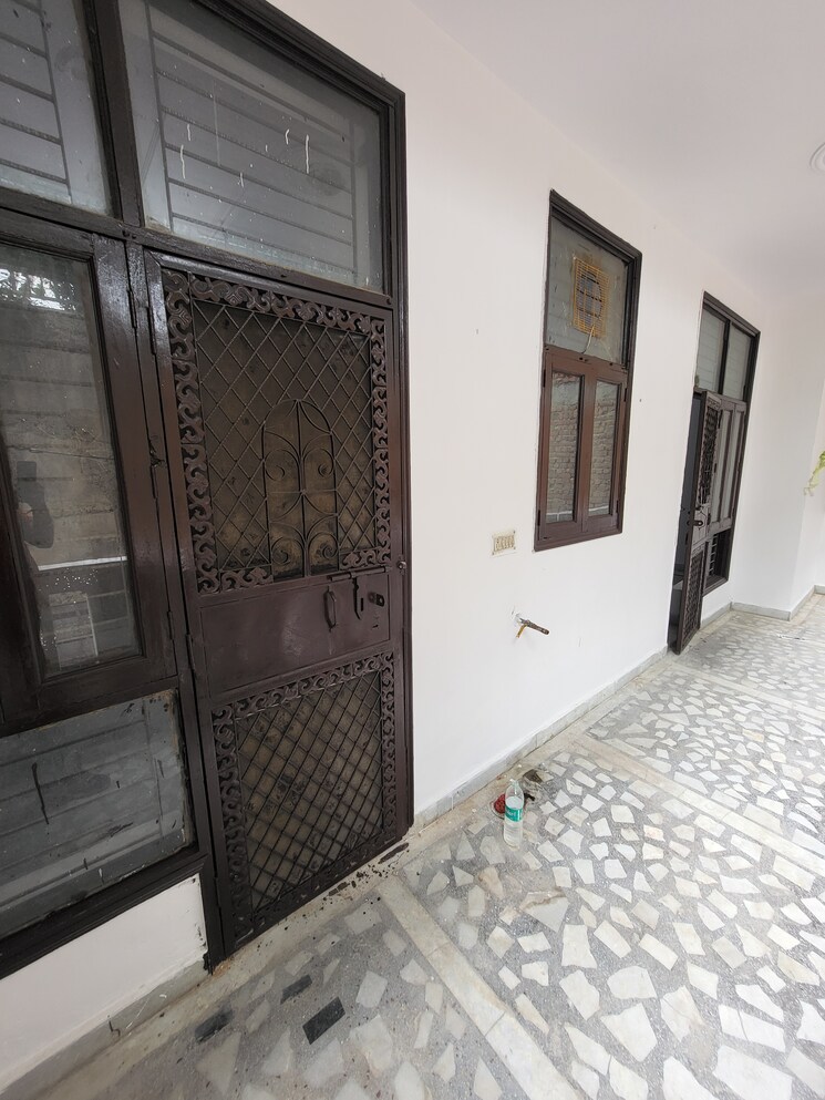 Exterior View, srishti-greenfield-homes 3 Bedroom 290 Sq.Yd. Builder Floor In Green Fields Colony Faridabad 8916366