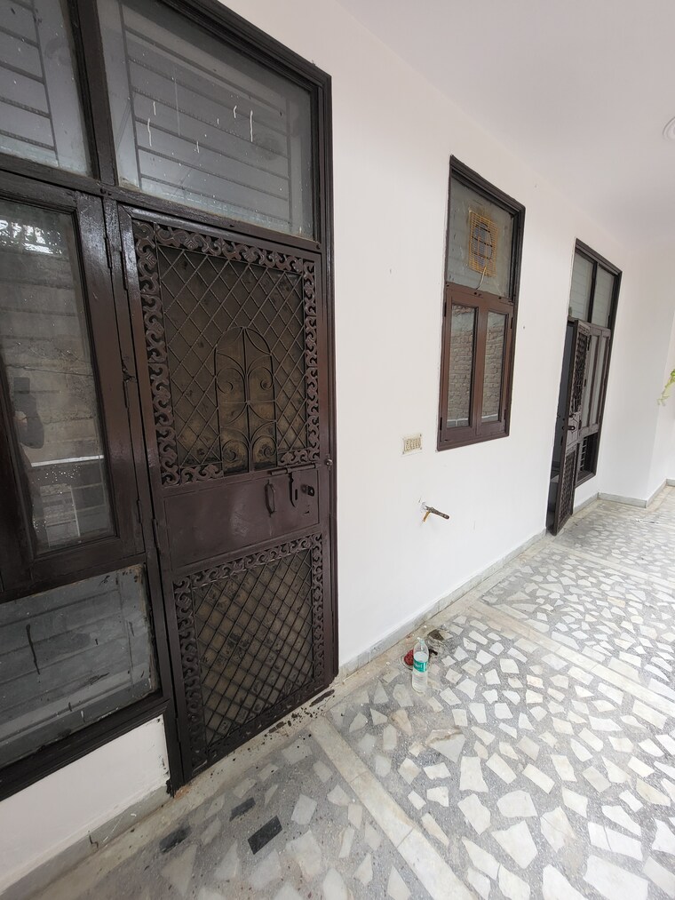 Exterior View, srishti-greenfield-homes 3 Bedroom 290 Sq.Yd. Builder Floor In Green Fields Colony Faridabad 8916366