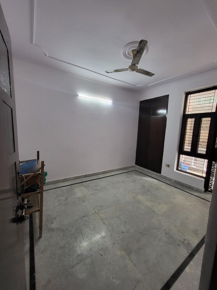 undefined, srishti-greenfield-homes 3 Bedroom 290 Sq.Yd. Builder Floor In Green Fields Colony Faridabad 8916366