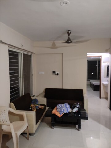 Team Area in 2 BHK Apartment at AG West One, Wakad – for Rent