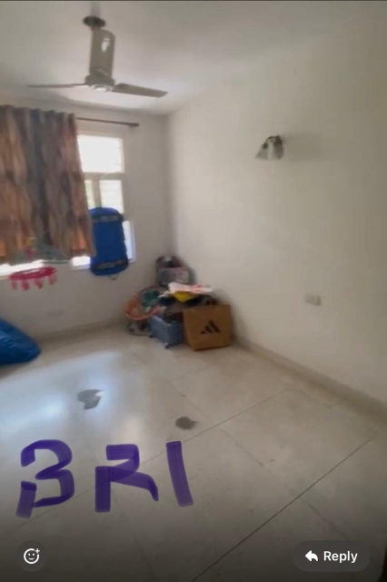 3.5 BHK + Servant Room,Extra Room Builder Floor For Rent in Unitech South City II