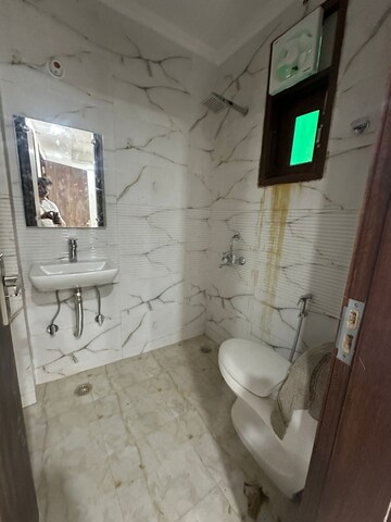 Bathroom in 2 BHK Builder Floor at Saket – for Rent