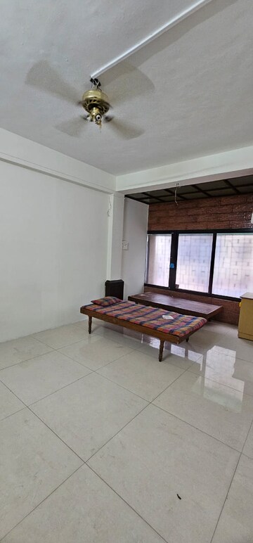 Bedroom in 2 BHK Apartment at Erandwane – for Rent