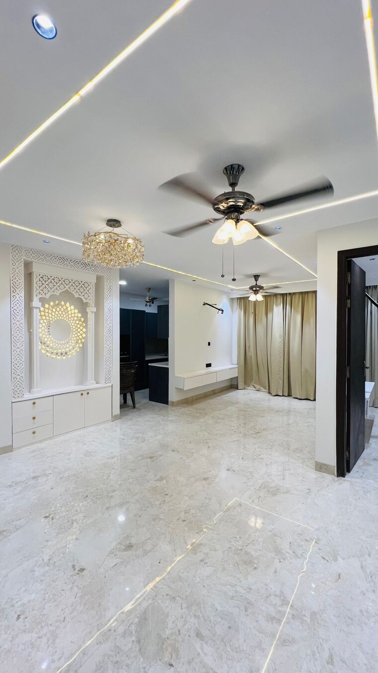 Room, mahira-bazaar-63a 3 Bedroom 180 Sq.Yd. Builder Floor In Sector 63a Gurgaon 8916422