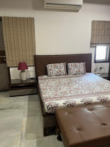 Bedroom in 4 BHK Independent House at Vikrampuri Colony – for Sale