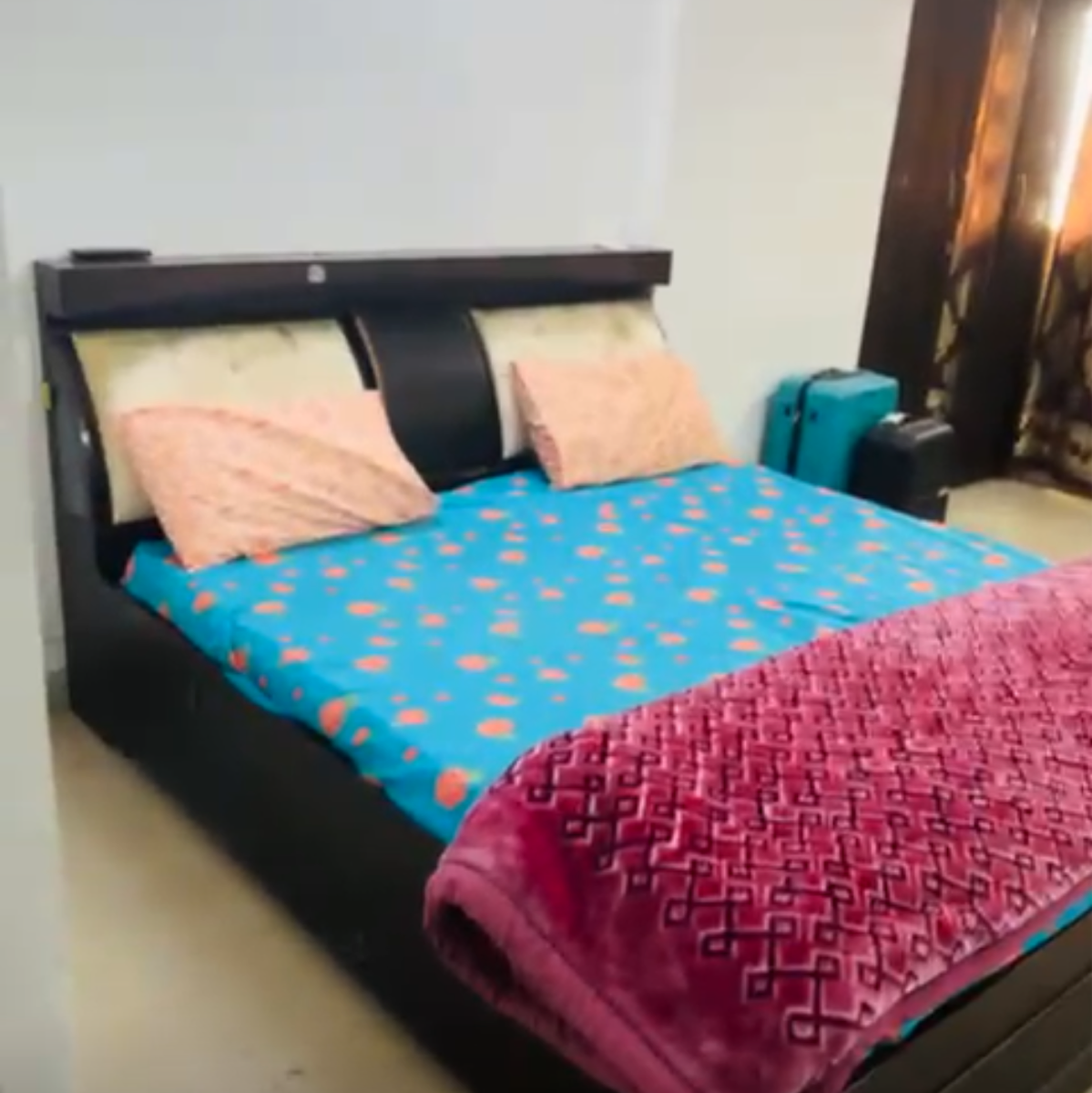 2 BHK + Extra Room Apartment For Rent in TDI City Kingsbury