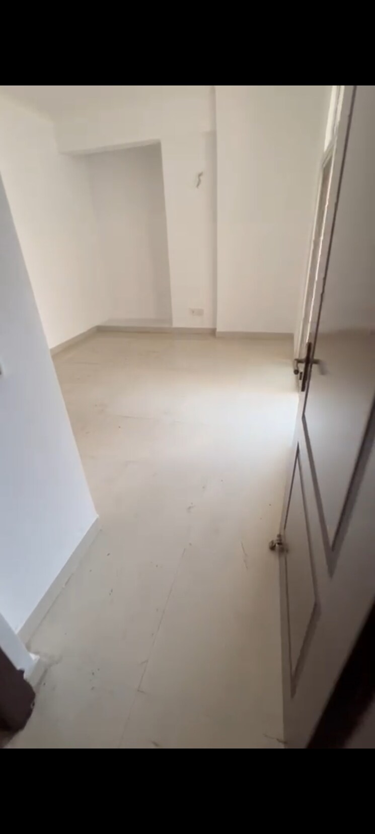 Bathroom, paramount-symphony 2 Bedroom 1365 Sq.Ft. Apartment In Sain Vihar Ghaziabad 8916456