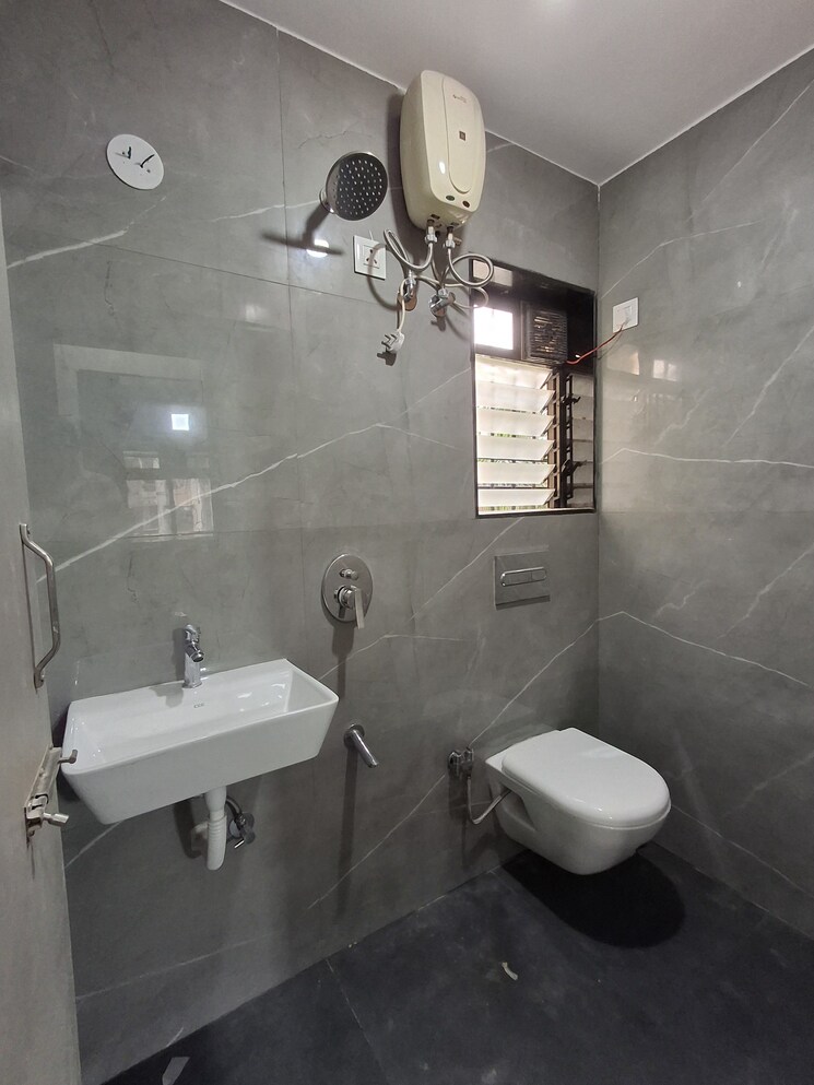 Master Bedroom, hdil-dheeraj-upvan-1 1 Bedroom 650 Sq.Ft. Apartment In Borivali East Mumbai 8916435