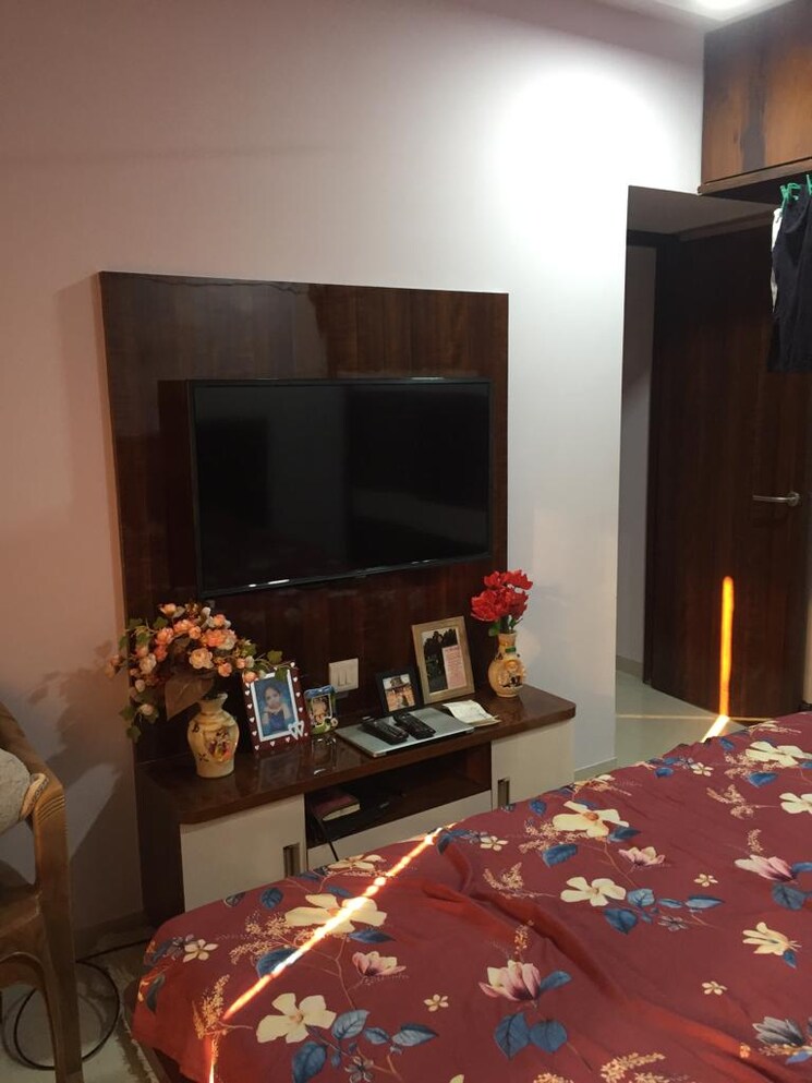 Bedroom, dharti-pressidio 2 Bedroom 628 Sq.Ft. Apartment In Kandivali West Mumbai 8916454