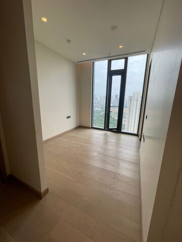 Room in 3 BHK Apartment at Provenance Four Seasons Private Residences, Worli – for Sale