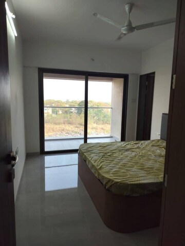 Master Bedroom in 3 BHK Apartment at Oxy Beaumonde, Viman Nagar – for Rent
