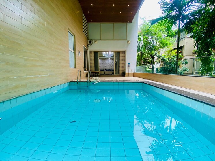 Swimming Pool, boat club road 4 Bedroom 4300 Sq.Ft. Apartment In Boat Club Road Pune 8916483