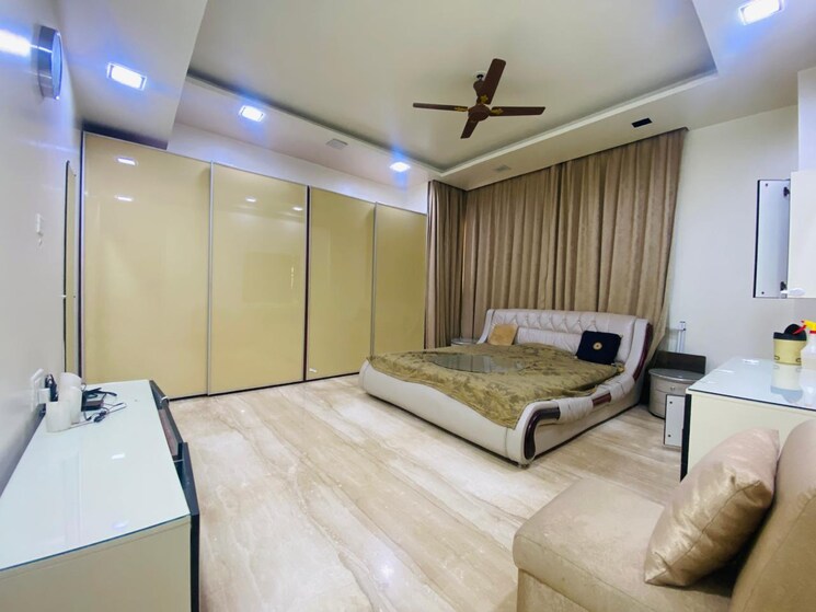 Bedroom, boat club road 4 Bedroom 4300 Sq.Ft. Apartment In Boat Club Road Pune 8916483