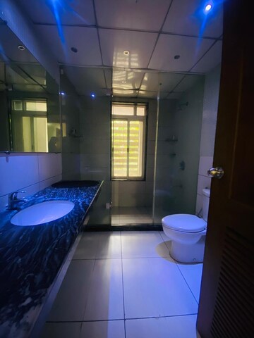 Attached Bathroom in 4 BHK Apartment at Boat Club Road – for Sale