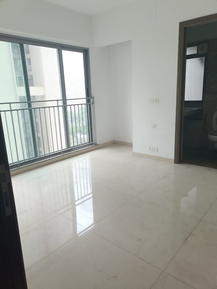 Room, risland-the-icon 2 Bedroom 636 Sq.Ft. Apartment In Dhokali Thane 8916508