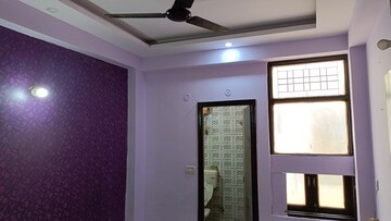 Room in 2 BHK Builder Floor at Vaishali Sector 6 – for Rent