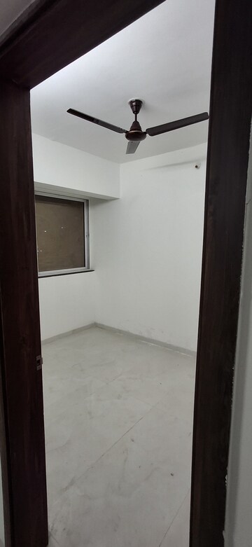 Room in 2.5 BHK Apartment at Somani Dream Home, Punawale – for Rent