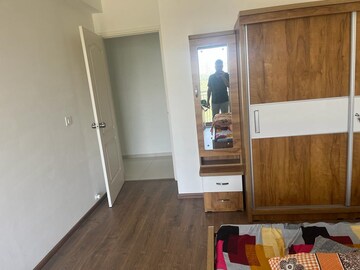 Room in 3 BHK Apartment at Shela – for Rent