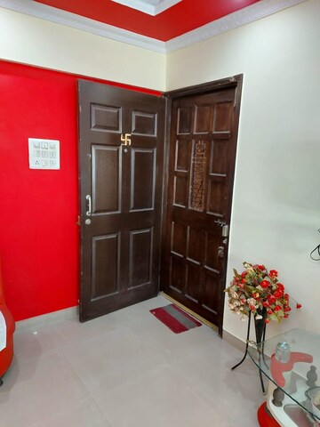 Room in 3 BHK Apartment at New Sumangal CHS, Chunabhatti – for Rent