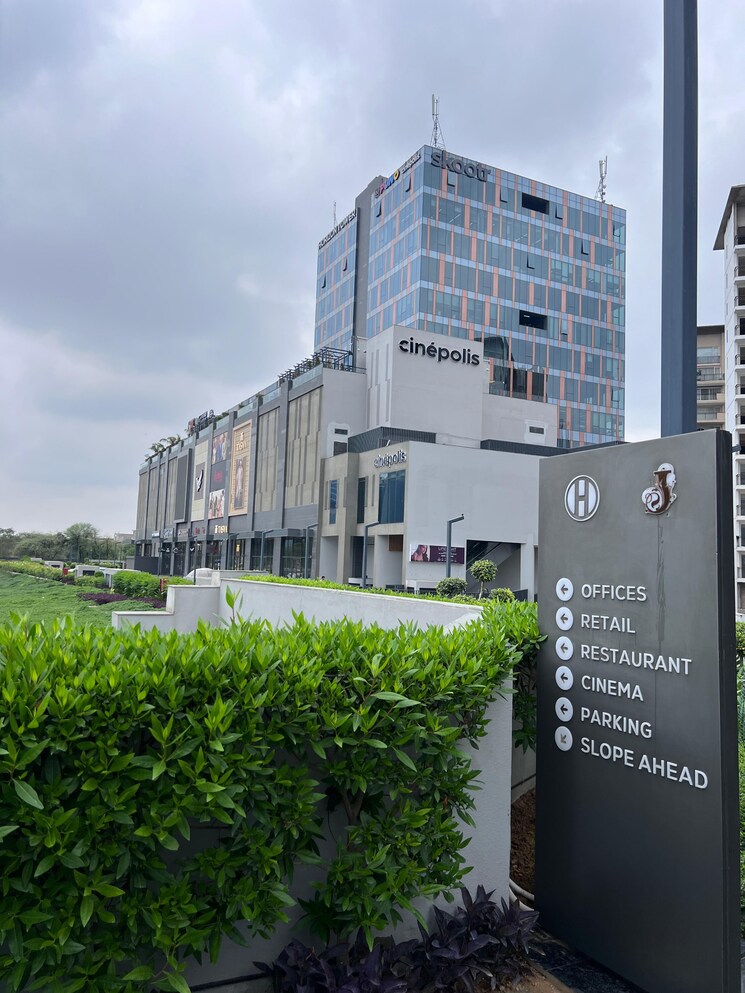 Exterior View, suncity-jewel-of-india 4 Bedroom 3251 Sq.Ft. Independent House In Jawahar Lal Nehru Marg Jaipur 8916812