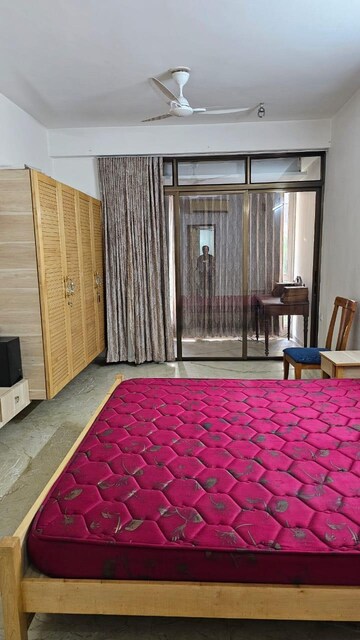 Bedroom in 4 BHK Villa at Manekbaug – for Rent