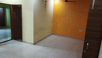 3 BHK Builder Floor For Rent in Gms Road