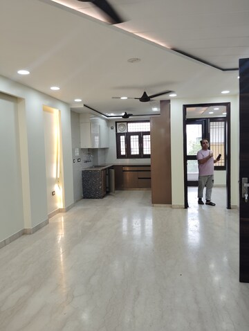 3 BHK Apartment For Rent in Jahaz Apartments, Paschim Vihar