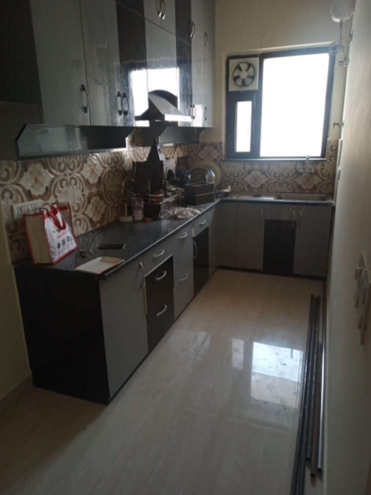 Kitchen, sector 46 3 Bedroom 1600 Sq.Ft. Builder Floor In Sector 46 Gurgaon 8916676
