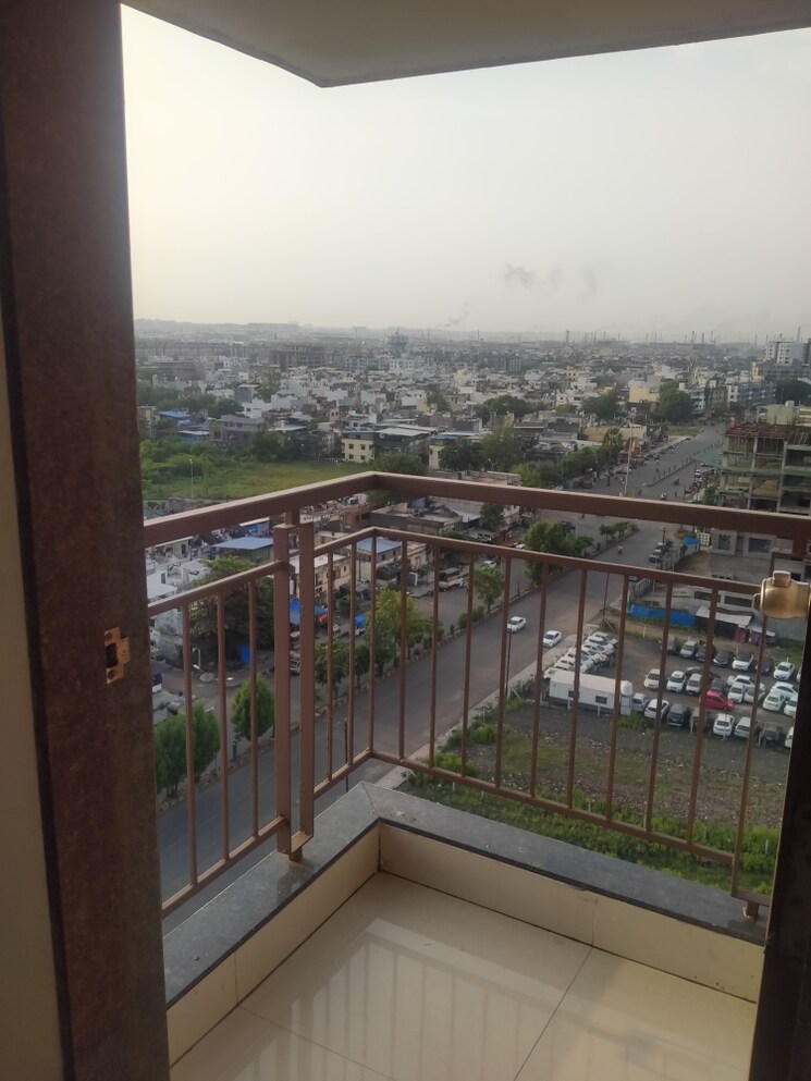 Balcony, bhestan 3 Bedroom 1492 Sq.Ft. Apartment In Bhestan Surat 8916692