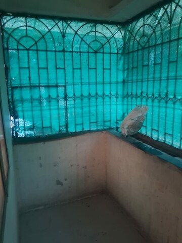 Swimming Pool in 1 BHK Apartment at Dombivli East – for Rent