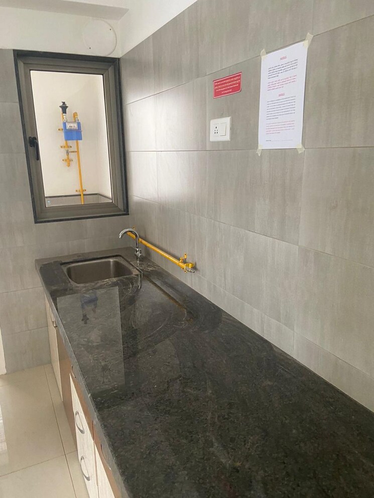 Kitchen, shela 3 Bedroom 2013 Sq.Ft. Apartment In Shela Ahmedabad 8916716