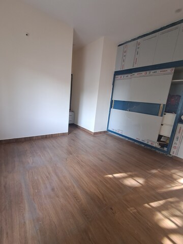 Room in 3 BHK Builder Floor at Jayanagar – for Rent
