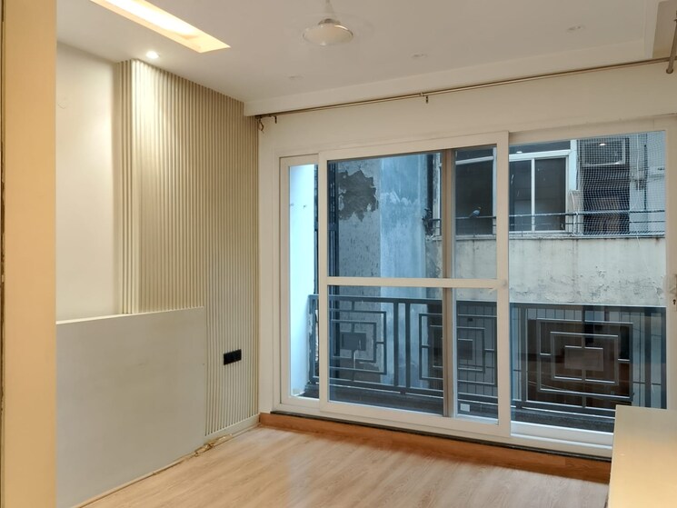 Room, dlf-atria 3 Bedroom 215 Sq.Ft. Builder Floor In Dlf Phase ii Gurgaon 8916774