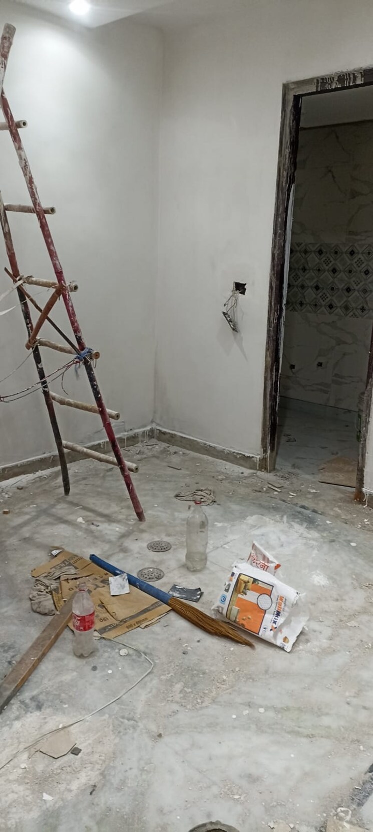 Room, green fields colony 3 Bedroom 1400 Sq.Ft. Builder Floor In Green Fields Colony Faridabad 8916795