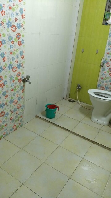 Bathroom in 1 BHK Apartment at Senapati Bapat Road – for Rent