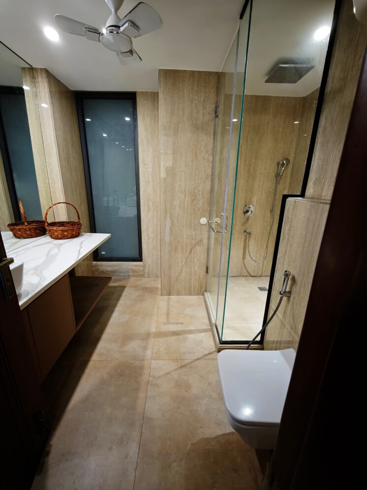 Kitchen, dlf-regent-house 4 Bedroom 360 Sq.Ft. Builder Floor In Dlf Phase iv Gurgaon 8916800