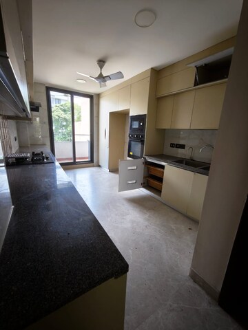 Kitchen in 4 BHK Builder Floor at DLF Regent House, Dlf Phase iv – for Rent