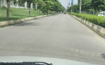 Plot For Sale in Omaxe Metro City, Kalli Paschim